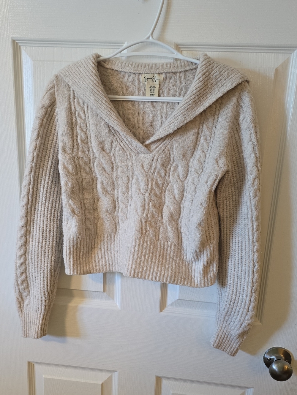 Jessica Simpson Cream Cable-Knit V-Neck Sweater with Sailor Collar